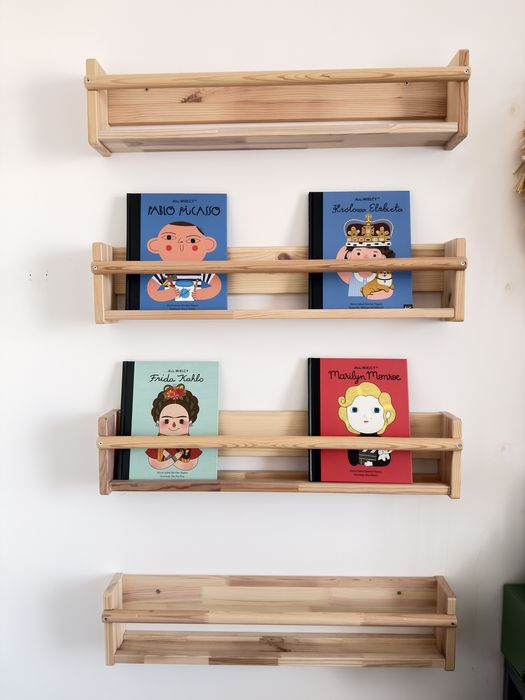 Półki na książki ikea flisat