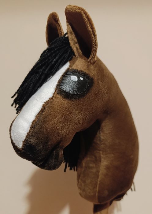 Hobby horse A4, gniady, nowy