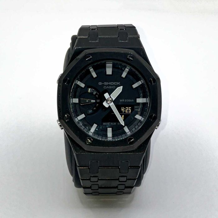 Spersonalizowany Casioak Czarny Stalowy Casio G-SHOCK Białe Akcenty