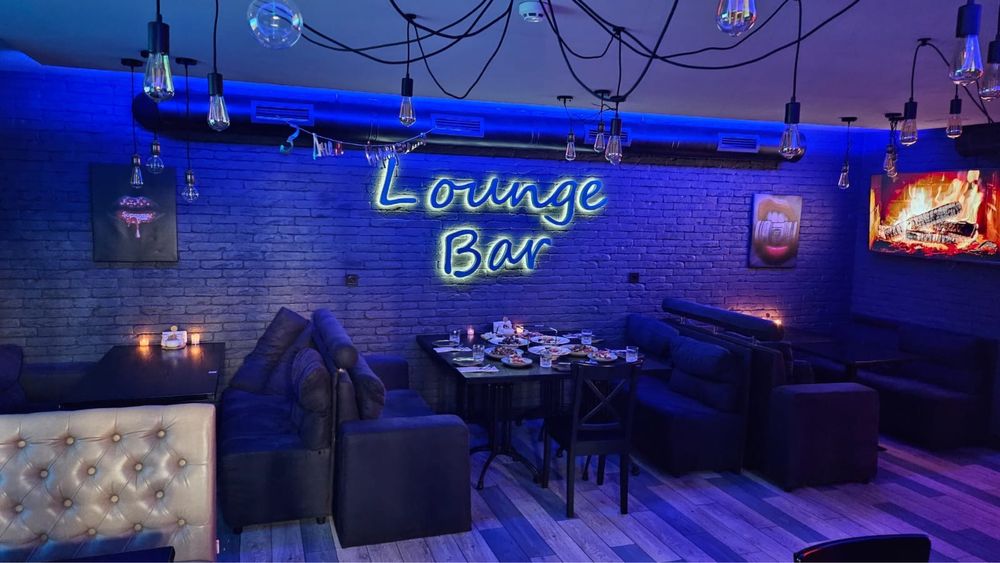 Продам приміщенння з технікою та меблями