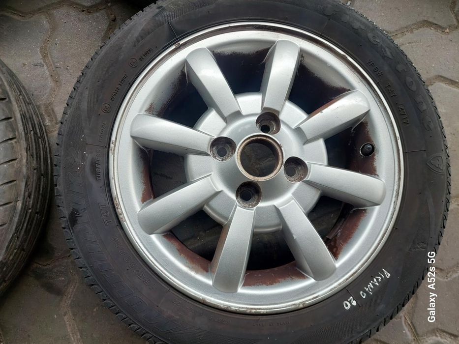 JANTES KIA R15 COM PNEUS 165/60 FURAÇÃO 4X100