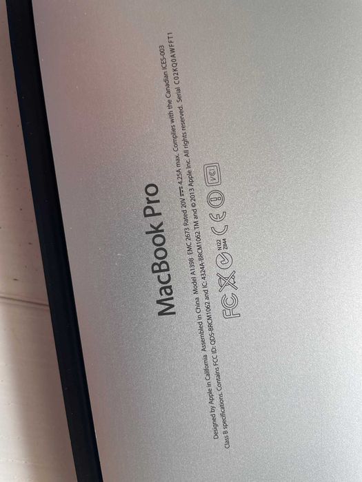 MacBook Pro A1398 Core i7 16GB Grafika Intel/Nvidia