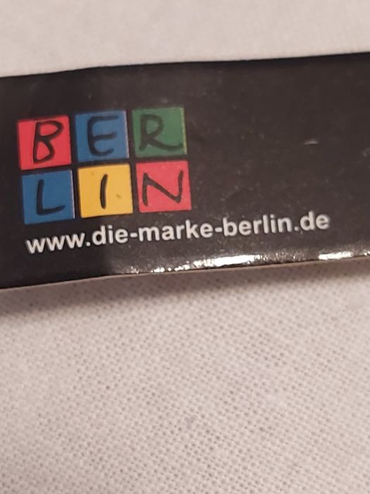 Porta-chaves I love Berlin urso em Metal.