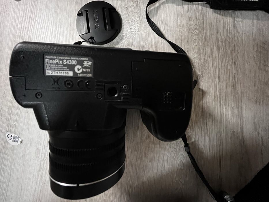 Fuji Fujifilm FinePix S4300