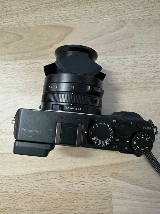 Lumix LX100 - Câmara compacta