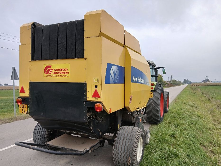 Feraboli 280, New Holland BR 750 A ,prasa pasowa, rolująca