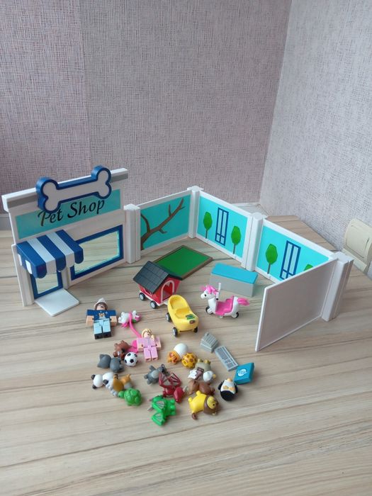 Ігрові набори, фігурки Roblox