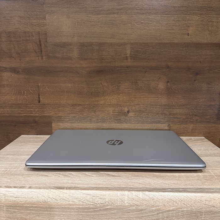 Ноутбук hp laptop 17 дюймів i3-1115G4 / 8 ram / 256