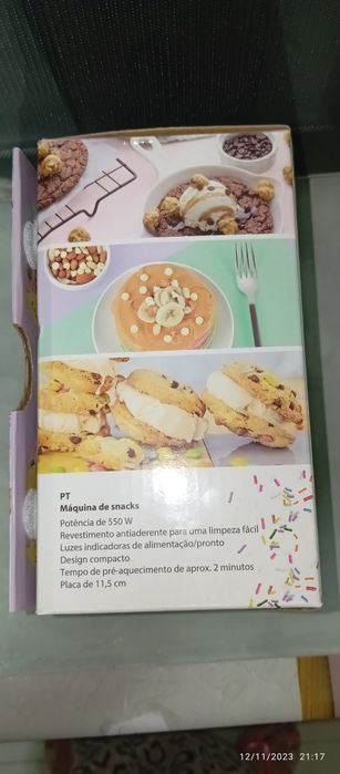 Mini Snack Machine431589665633085442