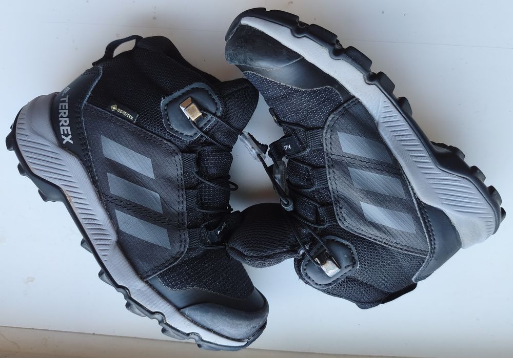 Демісезон, єврозима черевики Adidas Terrex Gore-tex