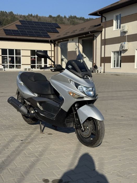 Мотоцикл Kymco Xciting