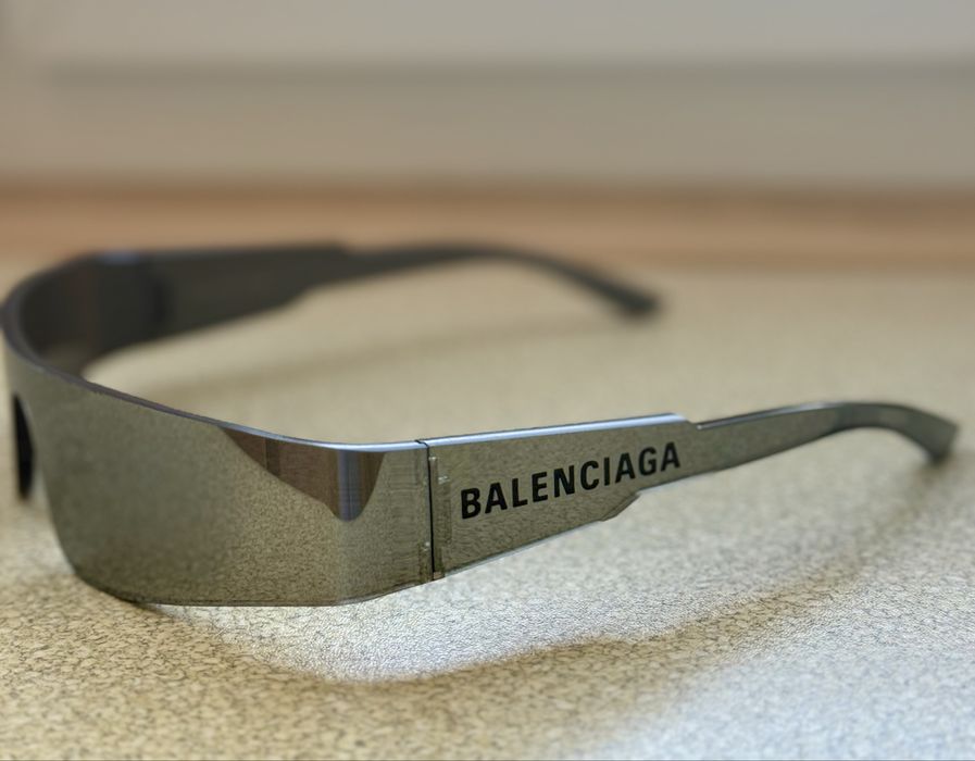 Balenciaga Mono Rectangle Sunglasses Black/ Dark Graphite - Shield