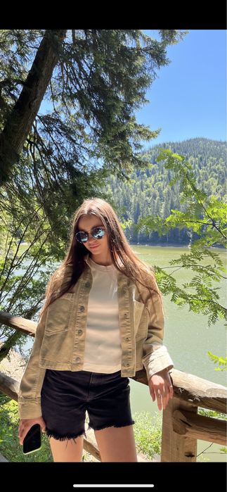 Куртка джинсова Zara XS бежева