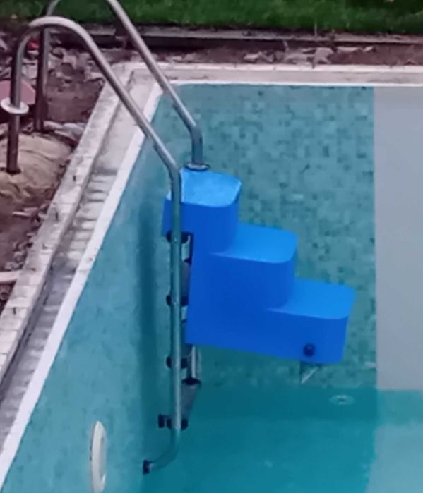 Escada para piscina para caes