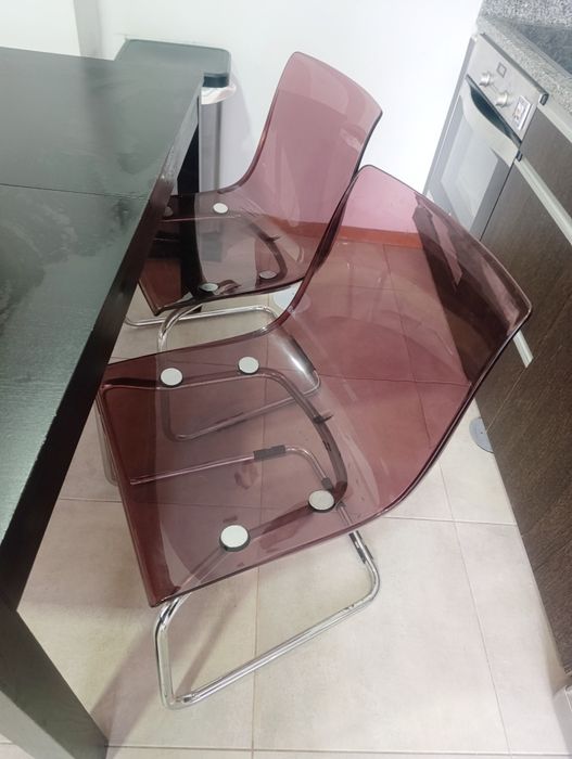 Mesa IKEA extensível/ c 4 cadeiras