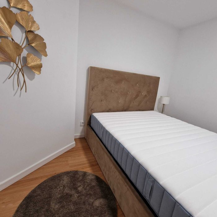 Camas de Casal Estofadas de Luxo 199€ Disp. em Várias Cores! 190x140m!