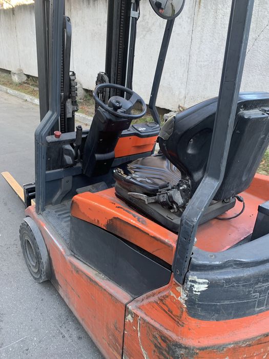 Навантажувач Toyota 7fbest15