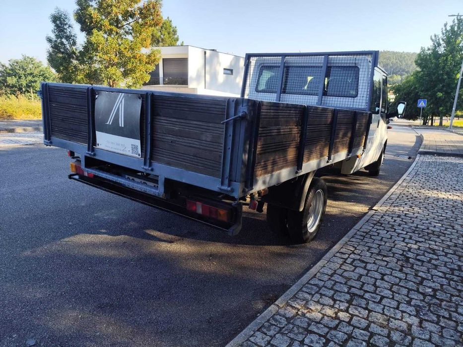 Ford Transit 350L – 7 Lugares – Caixa Aberta