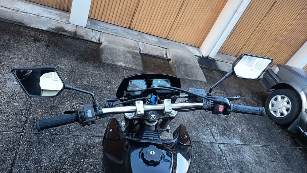 Vende-se moto XT 600