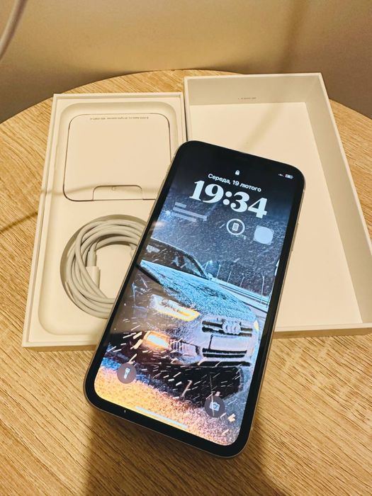 Мобільний телефон Apple iPhone 11 64GB White