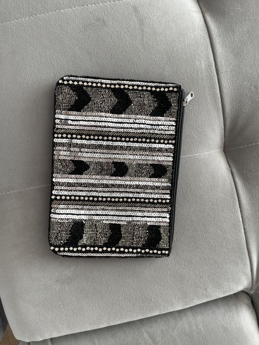 Torebka kopertówka nowa cekiny