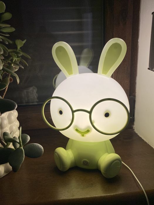 Lampa dekoracyjna dziecięca LED Królik zielony