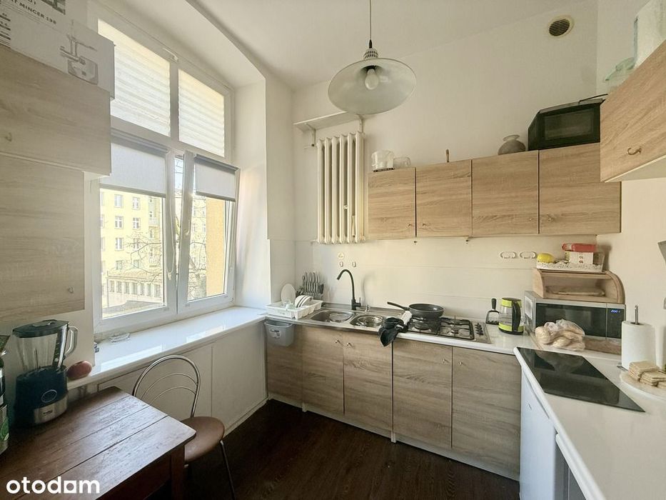 Łódź/55m2/Kamińskiego/3 pok/parking/media miejskie