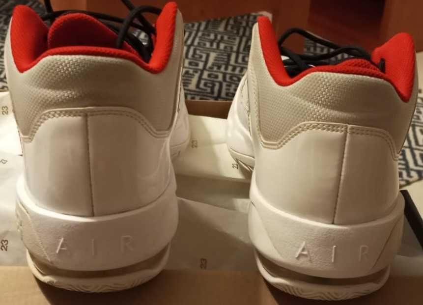 Ténis JORDAN Max Aura 3 - N.43