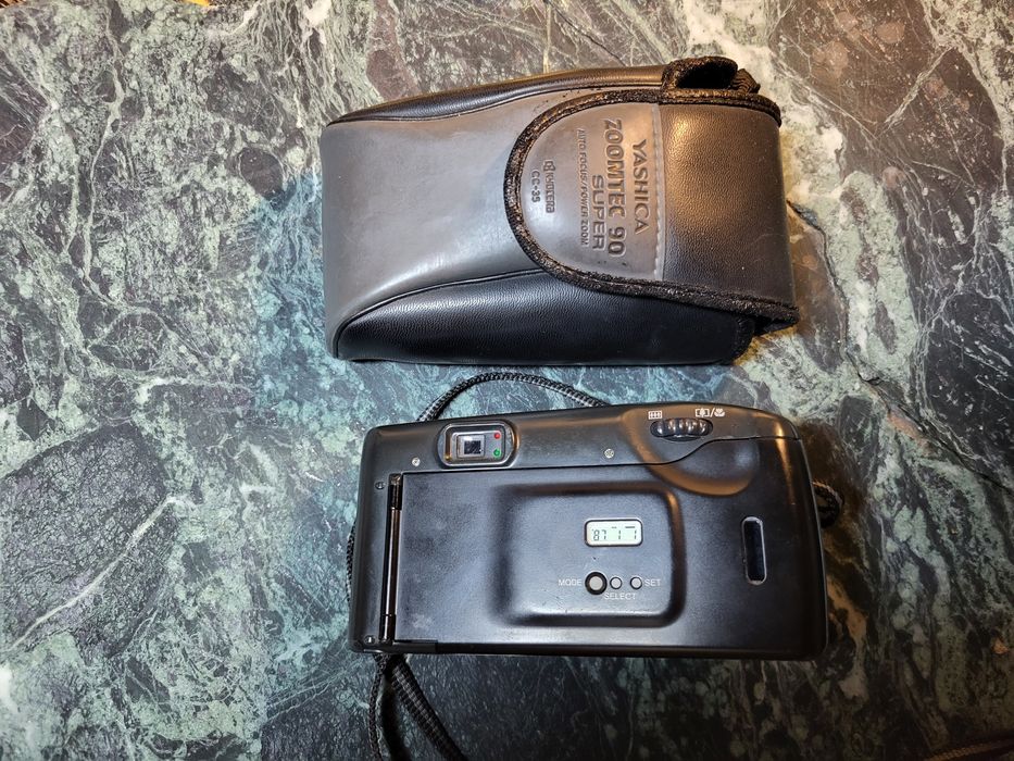 Aparat Yashica Zoomtec 90 super