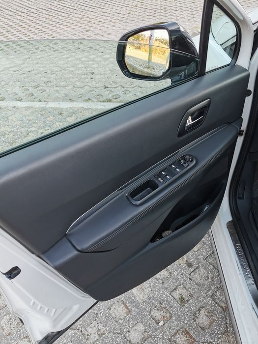 Peugeot 3008 hibrido.