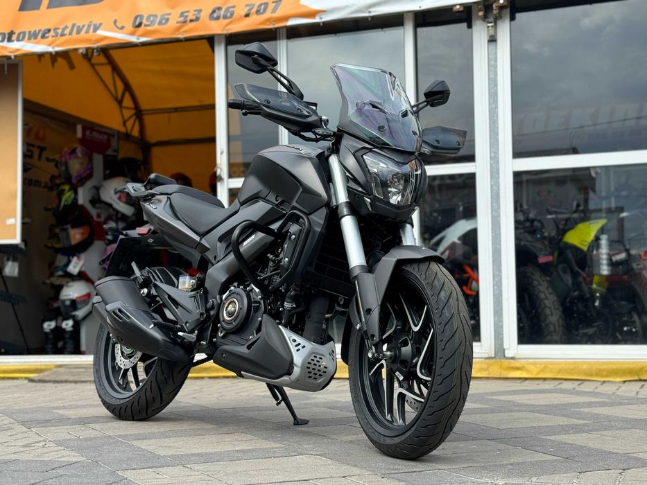 Мотоцикл Bajaj Dominar 400 UG