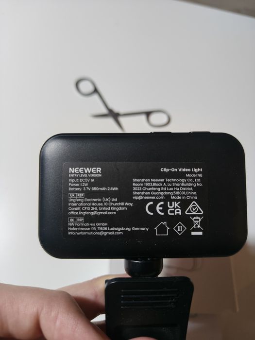 Neewer N8 lampa na klipsa do fotografii