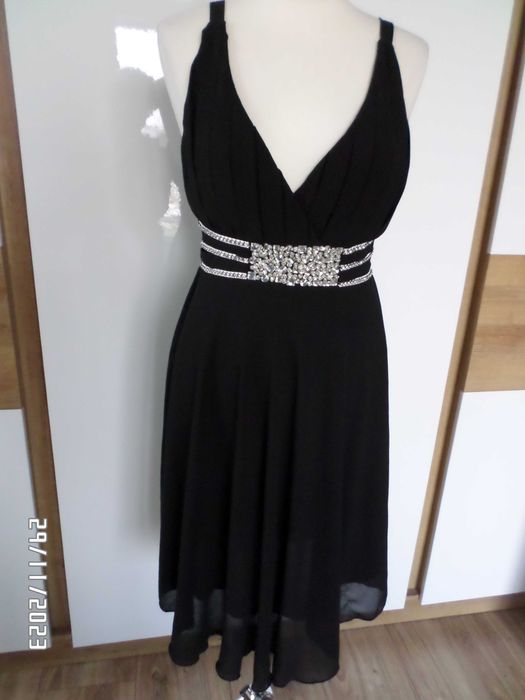 śliczna firmowa sukienka czarna-38-M/L
