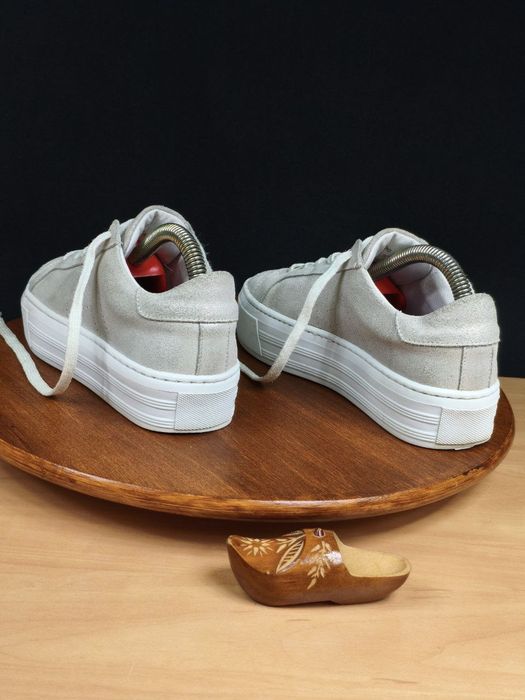 Buty r. 37 Air & Grace skórzane damskie  sznurowane