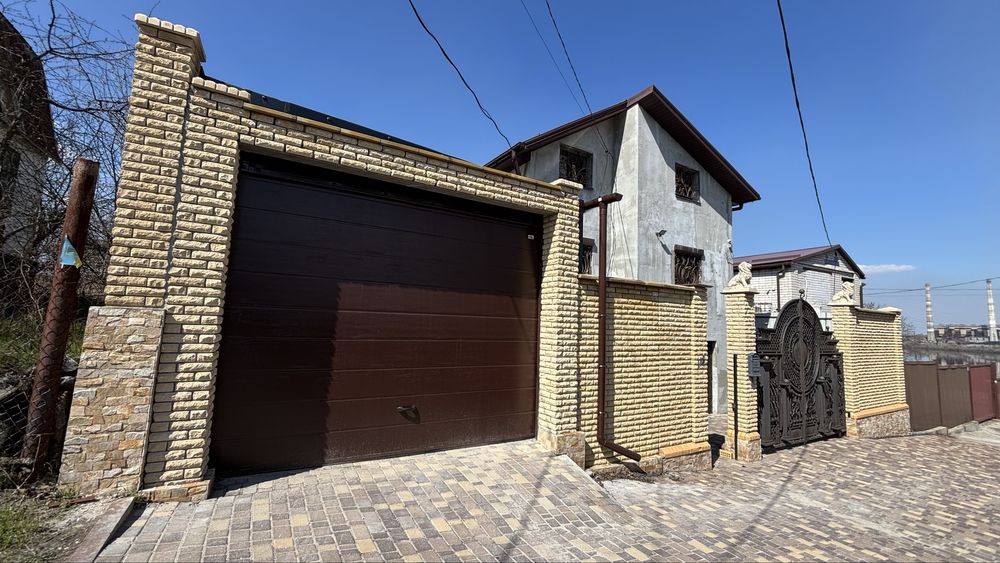 Продам домовладение дом на Победе 6 Яхт Клуб