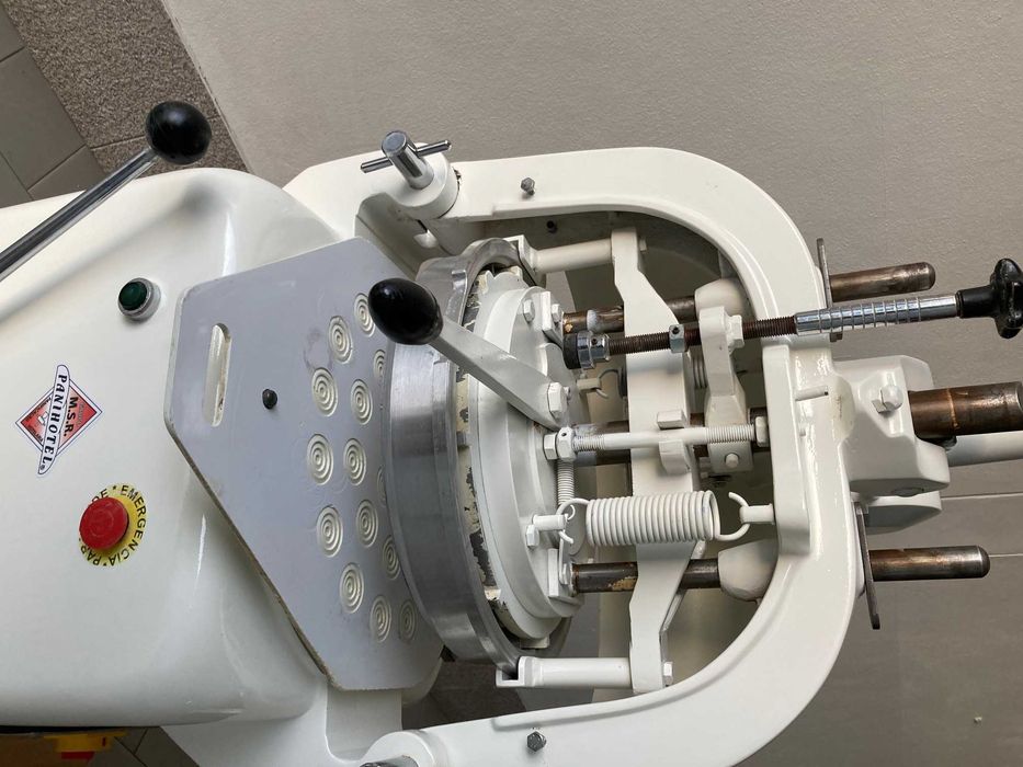 Divisora  Resende semi automática 30 unidades padaria pastelaria