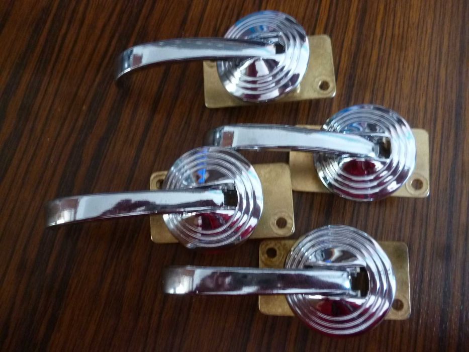 Fiat 125p 126p ,fso, polonez syrena klamka wew +rozeta metal