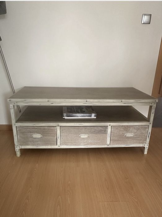Movel tv 1,20 madeira