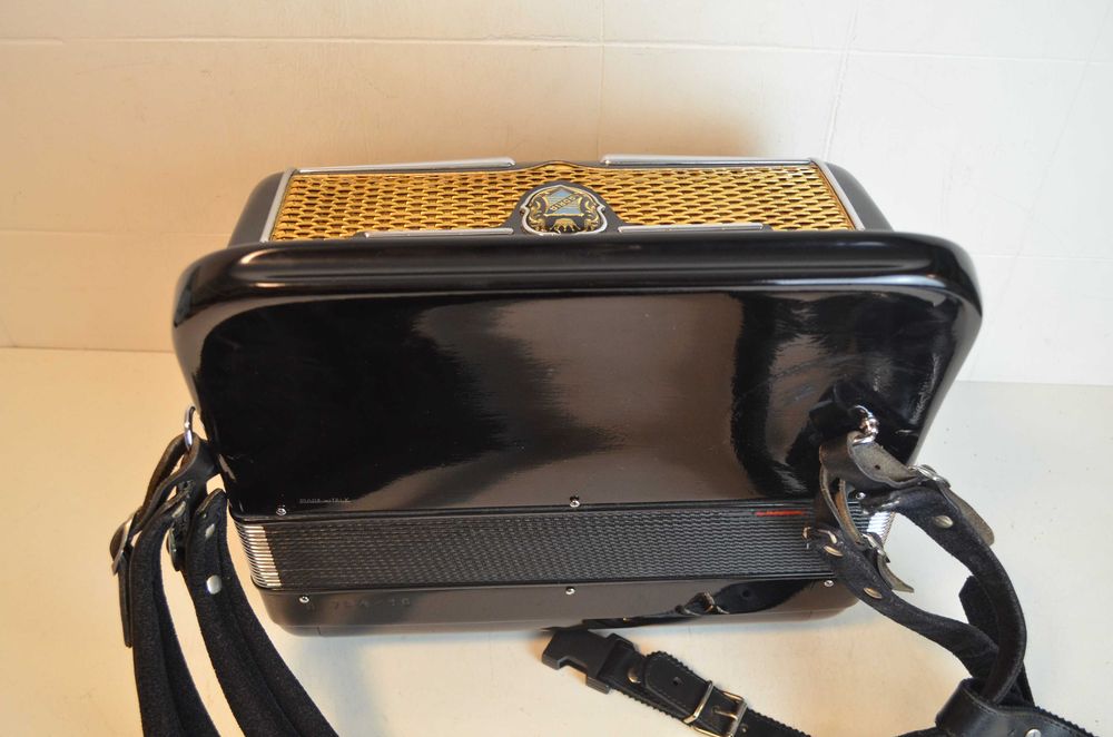 Concertina Adria 4 voz. N04