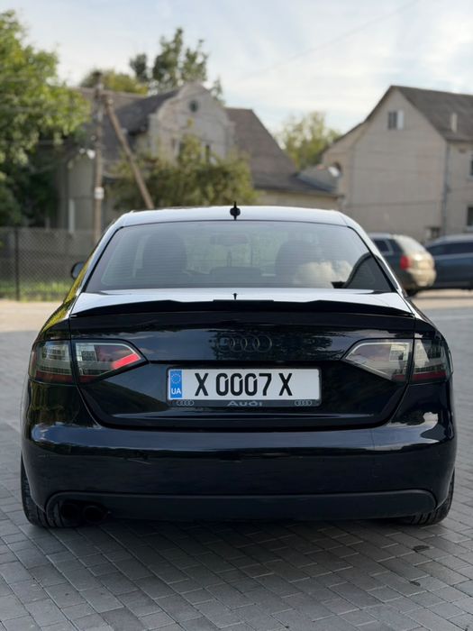 Audi А4 B8 гарний стан