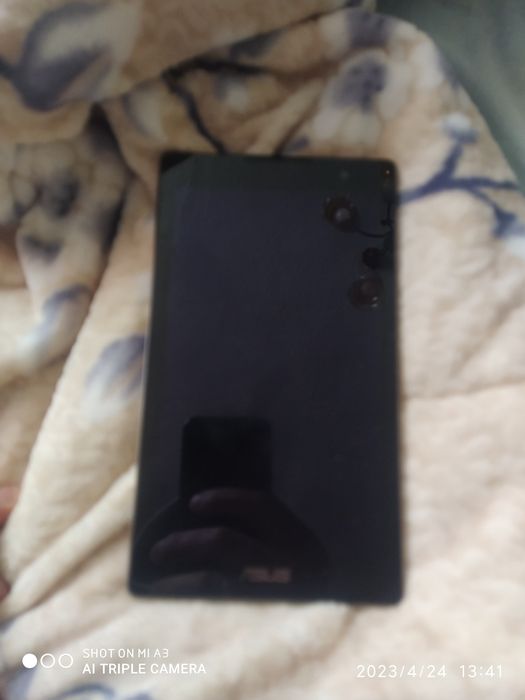 Продам планшет ASUS