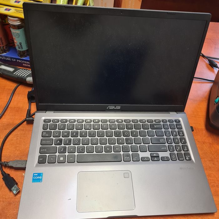 Laptop uniwersalny ASUS X515EA-BQ1221W i3-1115G4/8GB/256/Win11S
