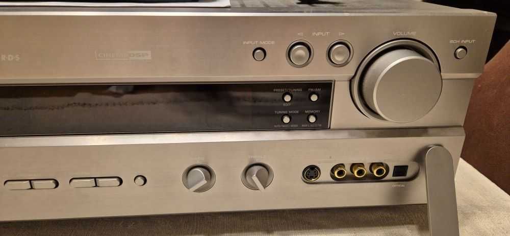 Amplificador Receiver YAMAHA RX630RDS com Rádio integrado