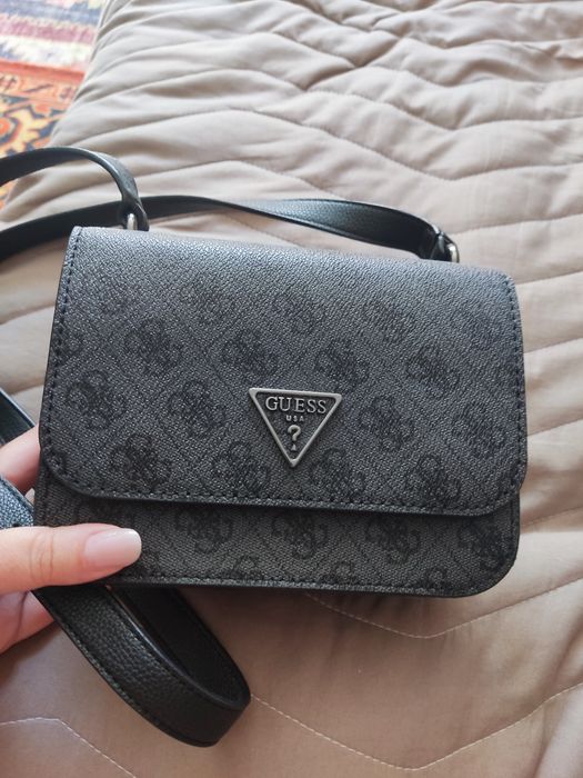 сумка guess новенька