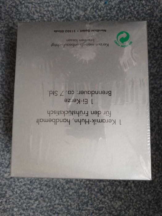 Świecznik ceramiczna kura ze świecą