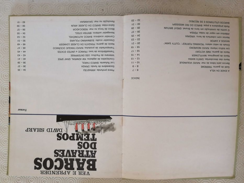 Livro Ver e Aprender - Barcos através dos tempos