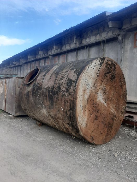 Бочка 10м.,куб.,ємність азс резервуар спіртомір ресівер