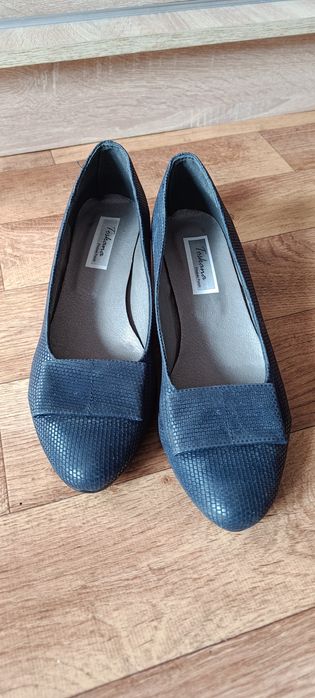 Buty polskie na obcasie