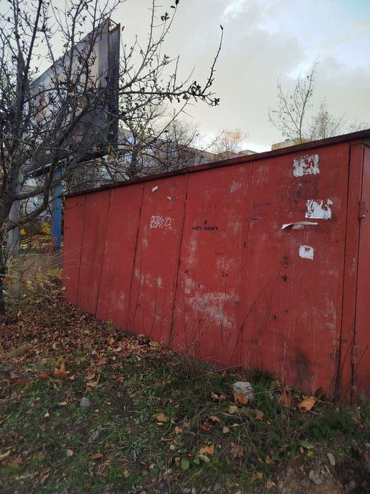 Продається металевий гараж.