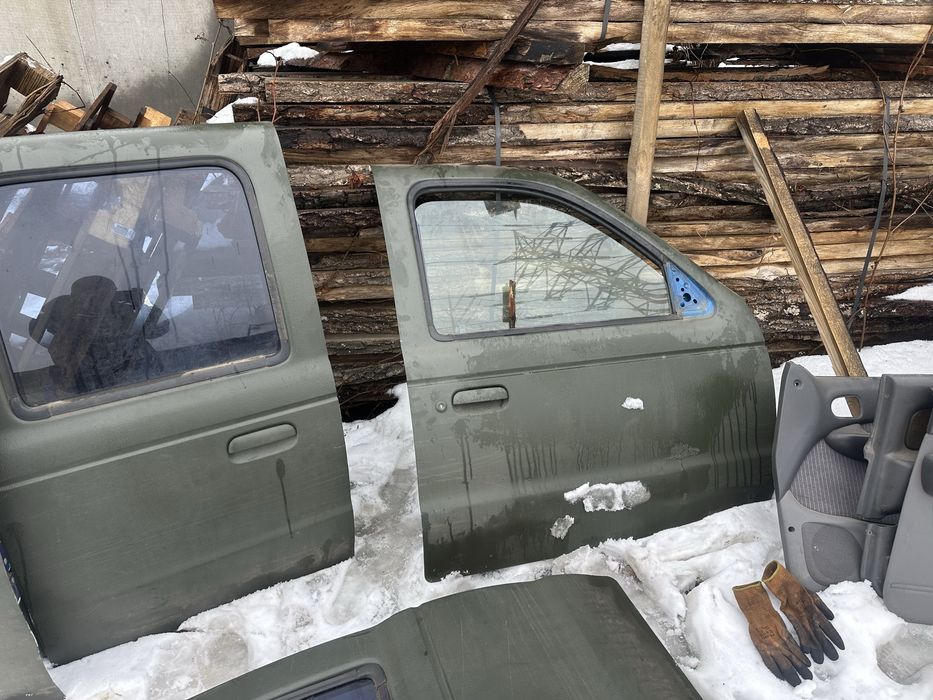 Продам двери, стекла боковые ford ranger, mazda b 2500